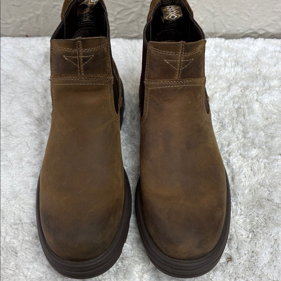UGG Biltmore Chelsea Boots - Picture 3 of 11